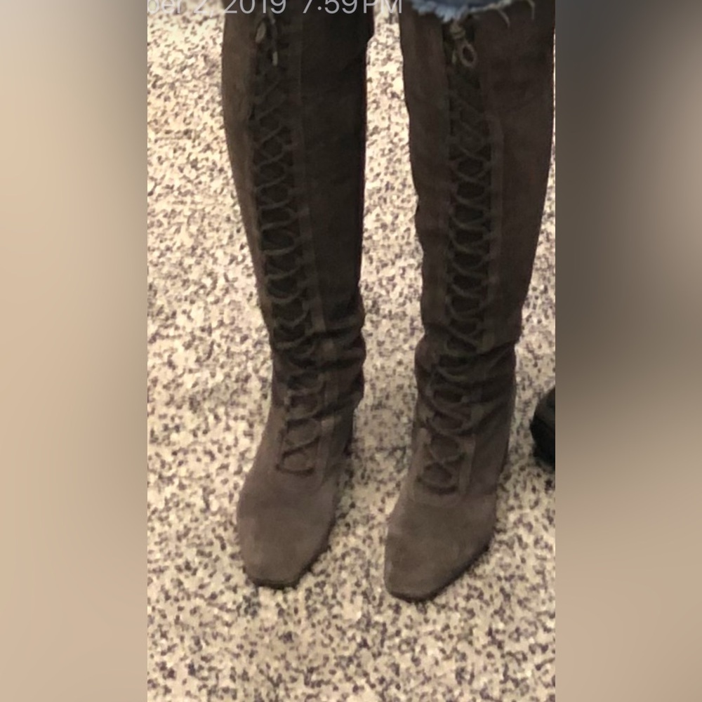 Franco sarto grey suede boots preowned - Picture 6 of 6